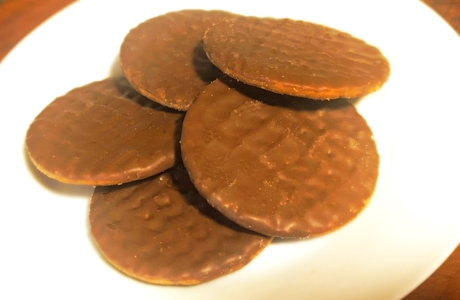 Chocolate digestives nutritional information